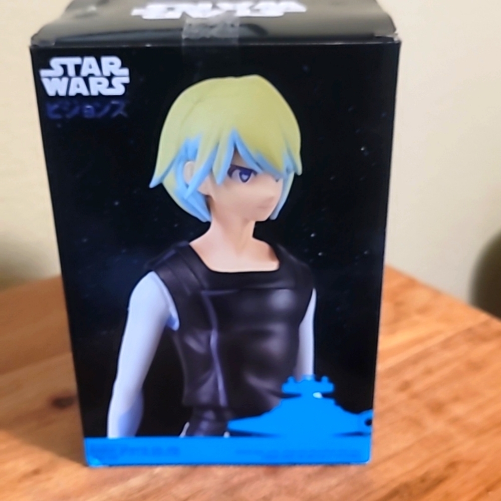 Star Wars Anime figure.  The Twins Karre